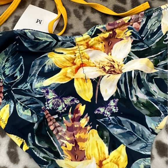October Love Strappy Cheeky Bikini in Golden Yellow Floral Size Medium - Picture 8 of 16